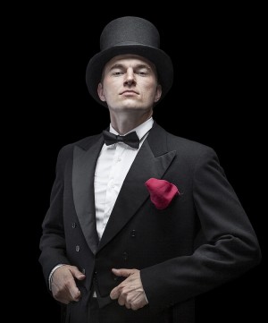 Hypnotisören Dan Ahtola