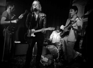 Bob and the Bailers med Grand Fiesta